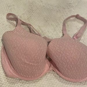 Victoria secret blush pink VS logo alll over print tee shirt bra. 36 C full cup